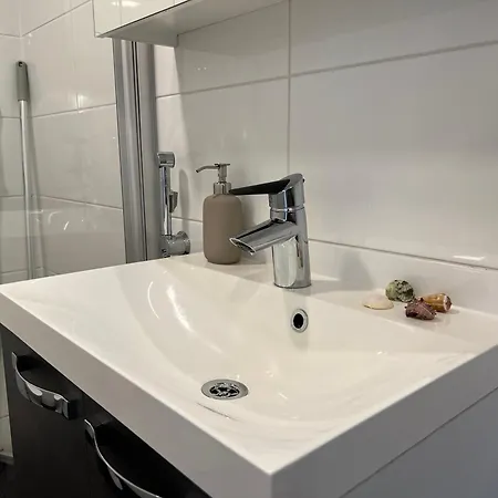 Houmbase - Kodikas Ja Moderni Asunto Keskustan Rauhallisella Alueella Apartment