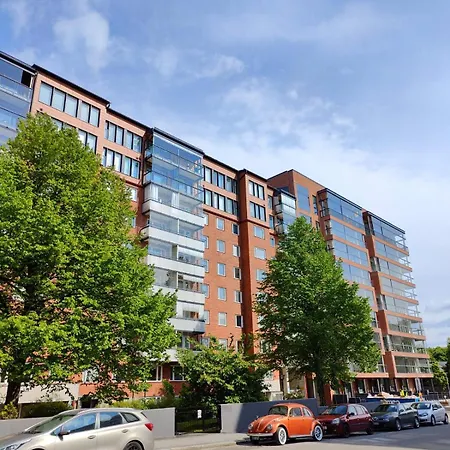 Houmbase - Kodikas Ja Moderni Asunto Keskustan Rauhallisella Alueella *